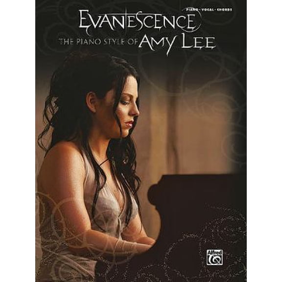 Pre-Owned Evanescence: The Piano Style of Amy Lee: Piano/Vocal/Chords (Paperback) 0739059238 9780739059234