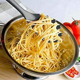 thumbnail image 4 of Juego de 2 utensilios de cocina de silicona resistentes al calor para utensilios de cocina antiadherentes, antiarañazos, aptos para lavavajillas, 4 of 5