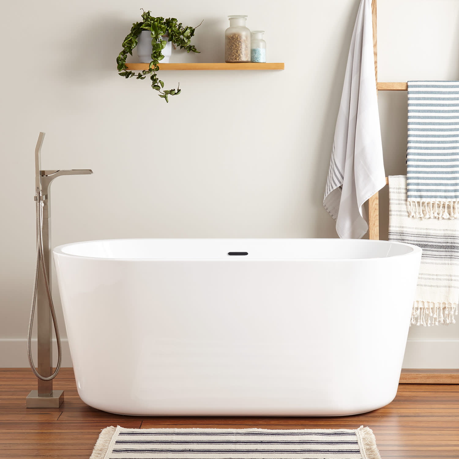 Standing Acrylic Soaking Tub White, Signature Hardware Bathtub Reviews