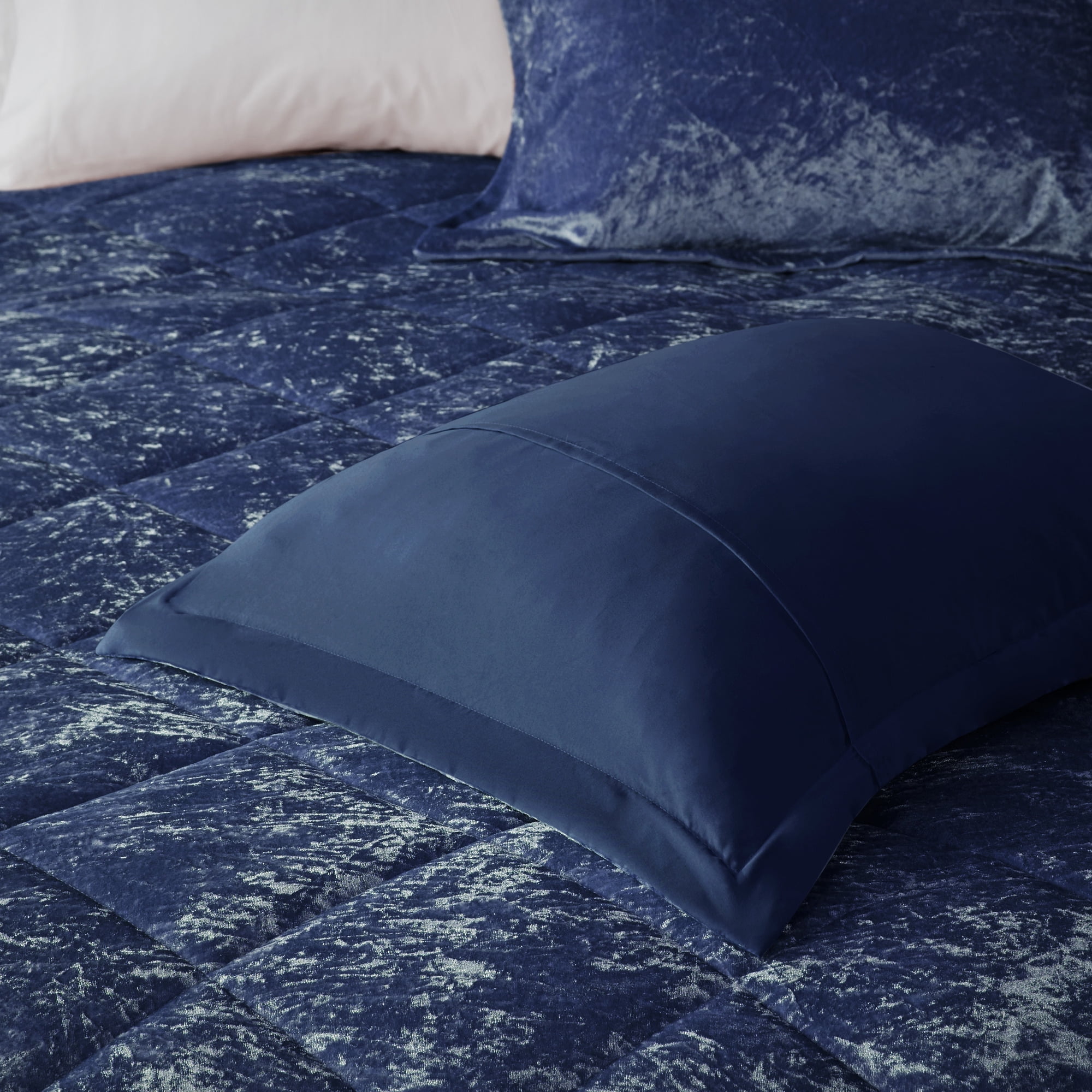 Regency Heights Full/Queen Size Comforter Sets, Velvet Bedding Comforter Set for All Seasons, Navy Bedding Set with Decor Pillow, 4-Piece