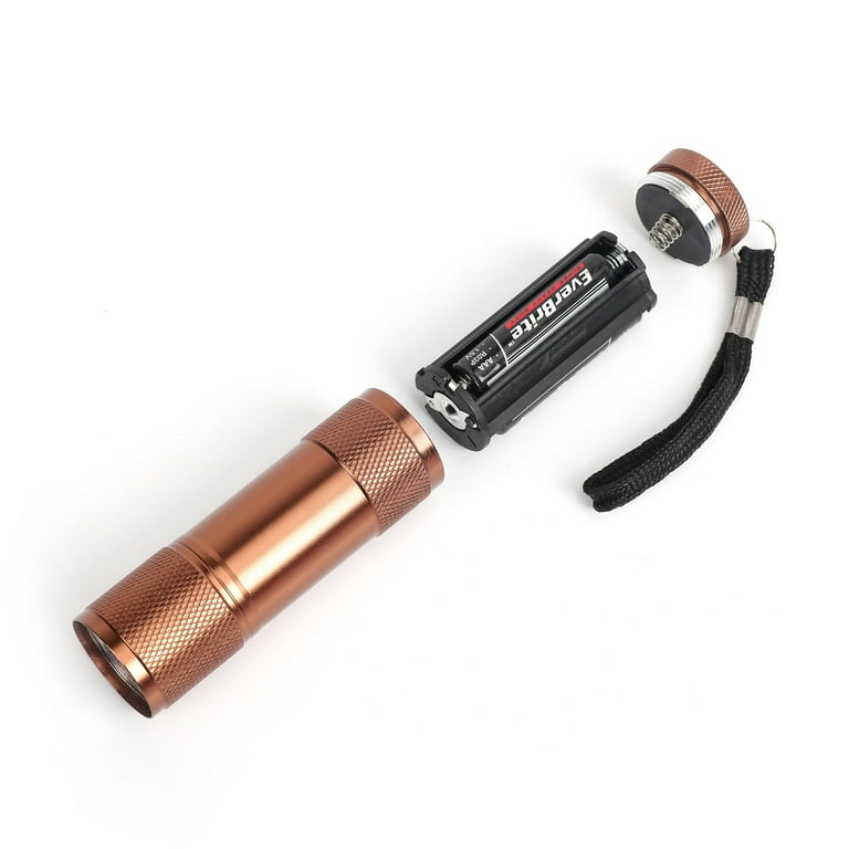 Ozark Trail LED 30 Lumens Flashlights Ozark Trail LED 30 Lumens Flashlights