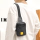 thumbnail image 5 of Bolso bandolera de nailon impermeable y bolso de pecho informal., 5 of 5