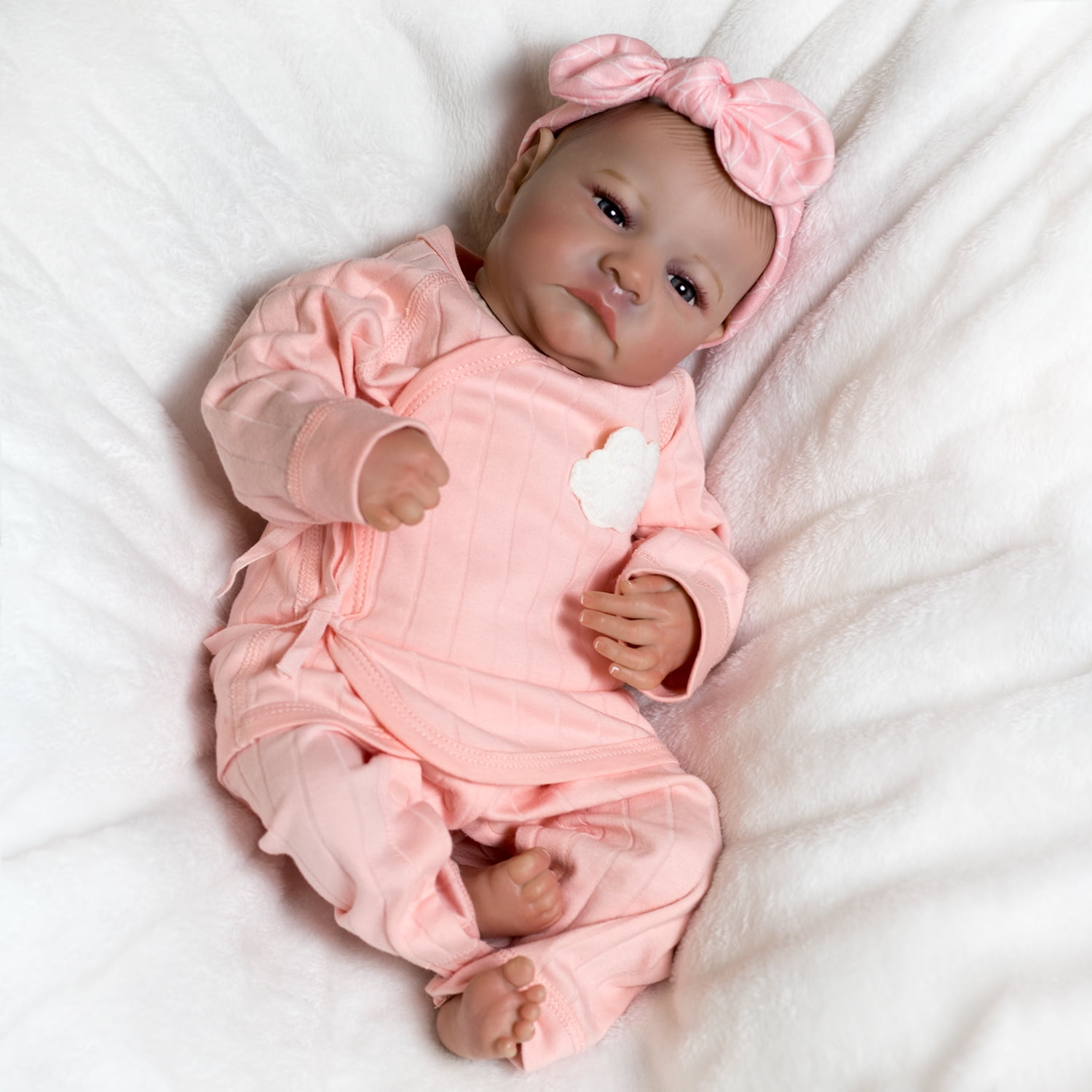 18 inch  Soft Cloth Body Reborn Baby Doll Handmade Real Life Newborn Girl Doll with Accessories Gift Box