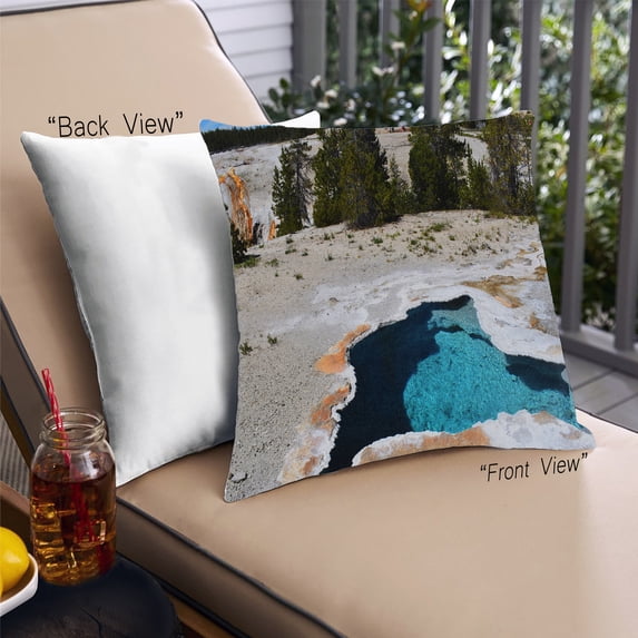 Ahgly Company State Wyoming Outdoor Throw Pillow, 18 inch by 18 inch