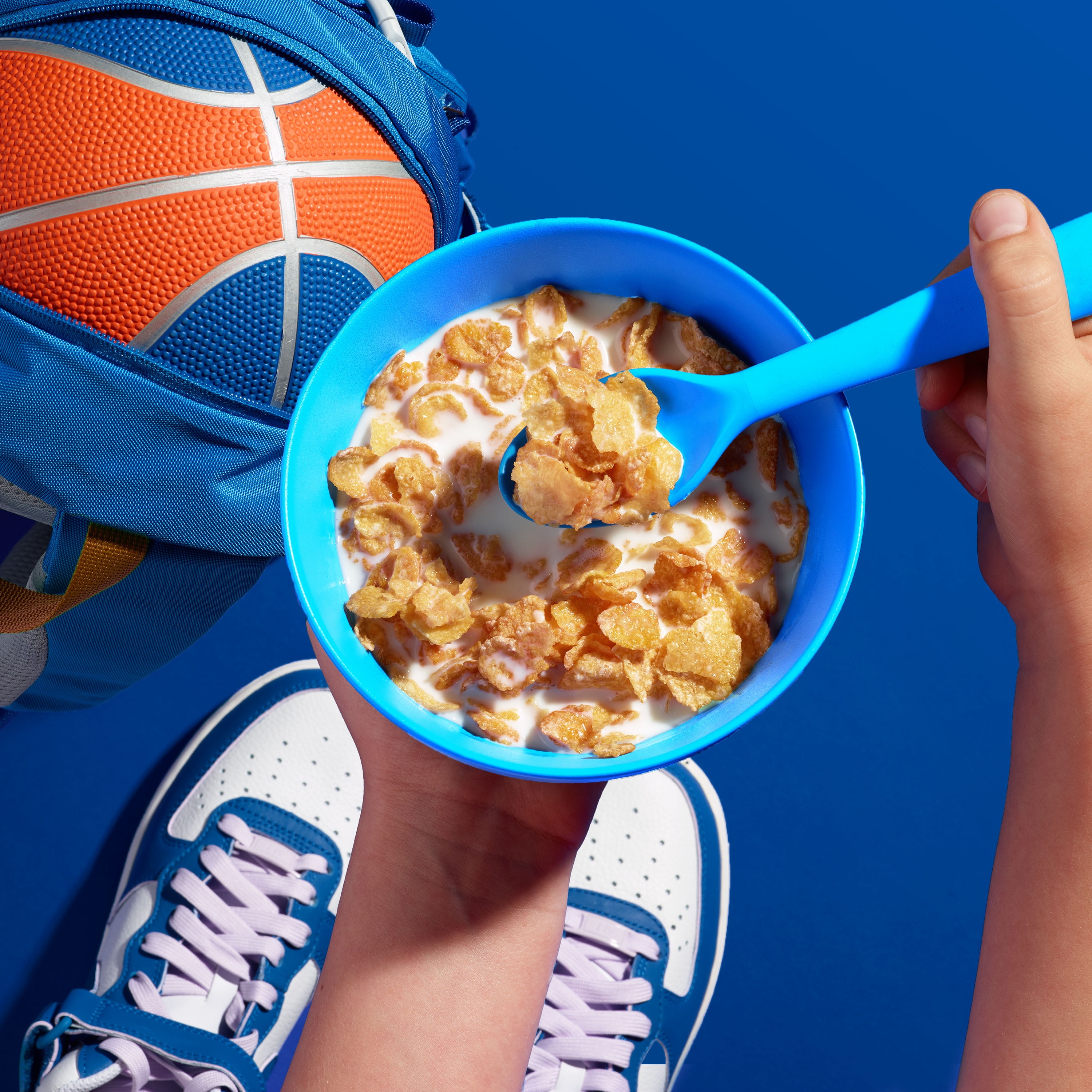 42225291 Walmart Title US en-US Kellogg's Frosted Flakes Original Breakfast Cereal, Kids Cereal, 21.7 oz, 6 Count