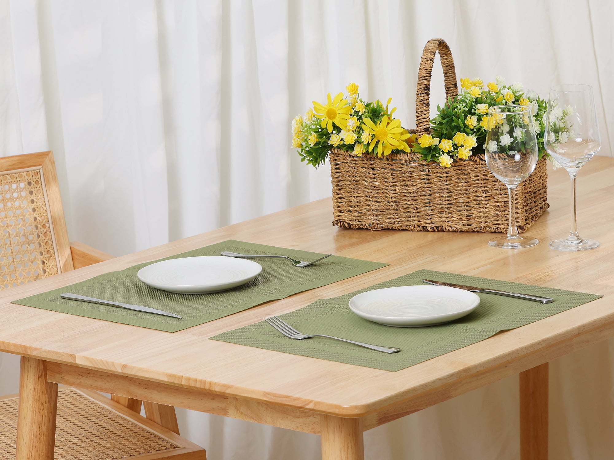 Unique Bargains Set of 6 Heat-resistant Washable Modern Polyvinyl Chloride Placemats Light Green 18x12 Inch