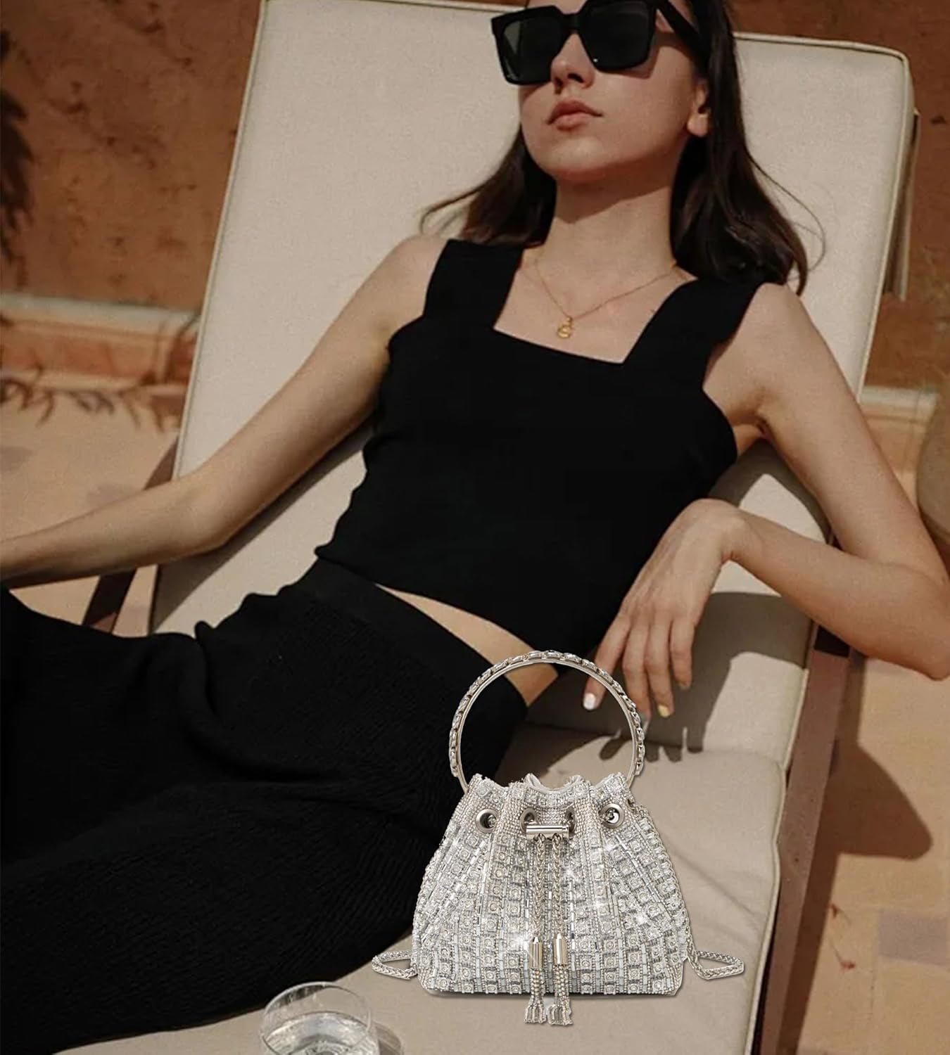 Kwuty Sparkly Diamond Evening Bag Clutch Purses for Women Rhinestone Purse Glitter Handbag for Party Prom Cocktail Wedding（Silver）