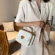 thumbnail image 3 of Bolso simple y elegante para mujer Bolso de hombro sólido plisado con bola de masa para mujer, 3 of 5