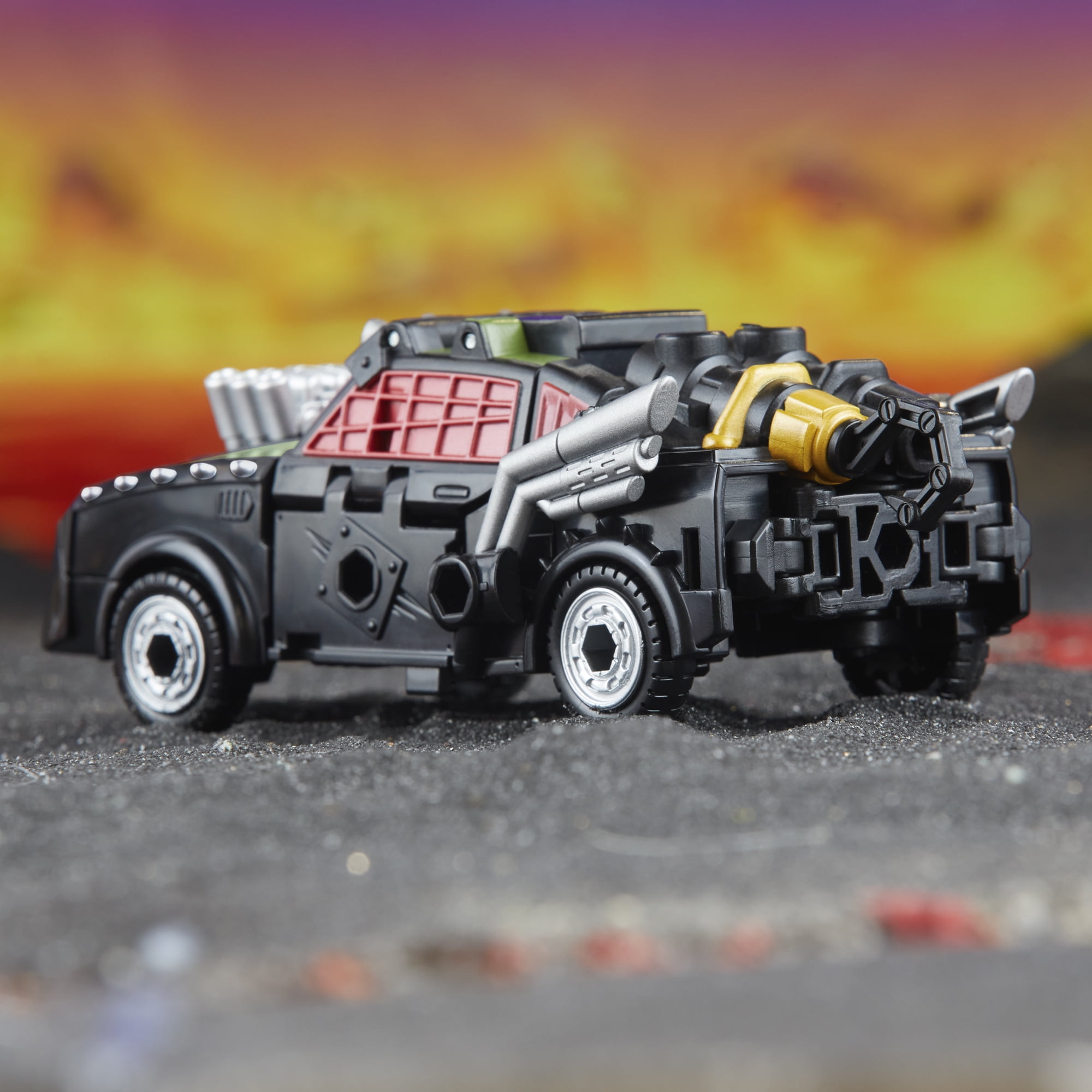 Transformers Legacy United Deluxe Star Raider Lockdown 5.5” Action Figure, 8+, Walmart Exclusive