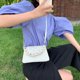 thumbnail image 4 of Bolso cruzado con cadena de caramelo para mujer, bolso de hombro de PU para mujer, bolso de viaje (blanco) Likrtyny Para estrenar, 4 of 9