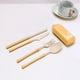 thumbnail image 1 of Juego de utensilios de viaje con estuche, cuchara y tenedor reutilizables de paja de trigo, cubiertos portátiles para viajes, picnics, camping o uso diario., 1 of 7