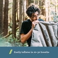 thumbnail image 3 of Colchoneta para dormir Klymit Static V Luxe ligera para camping en color gris, 3 of 7