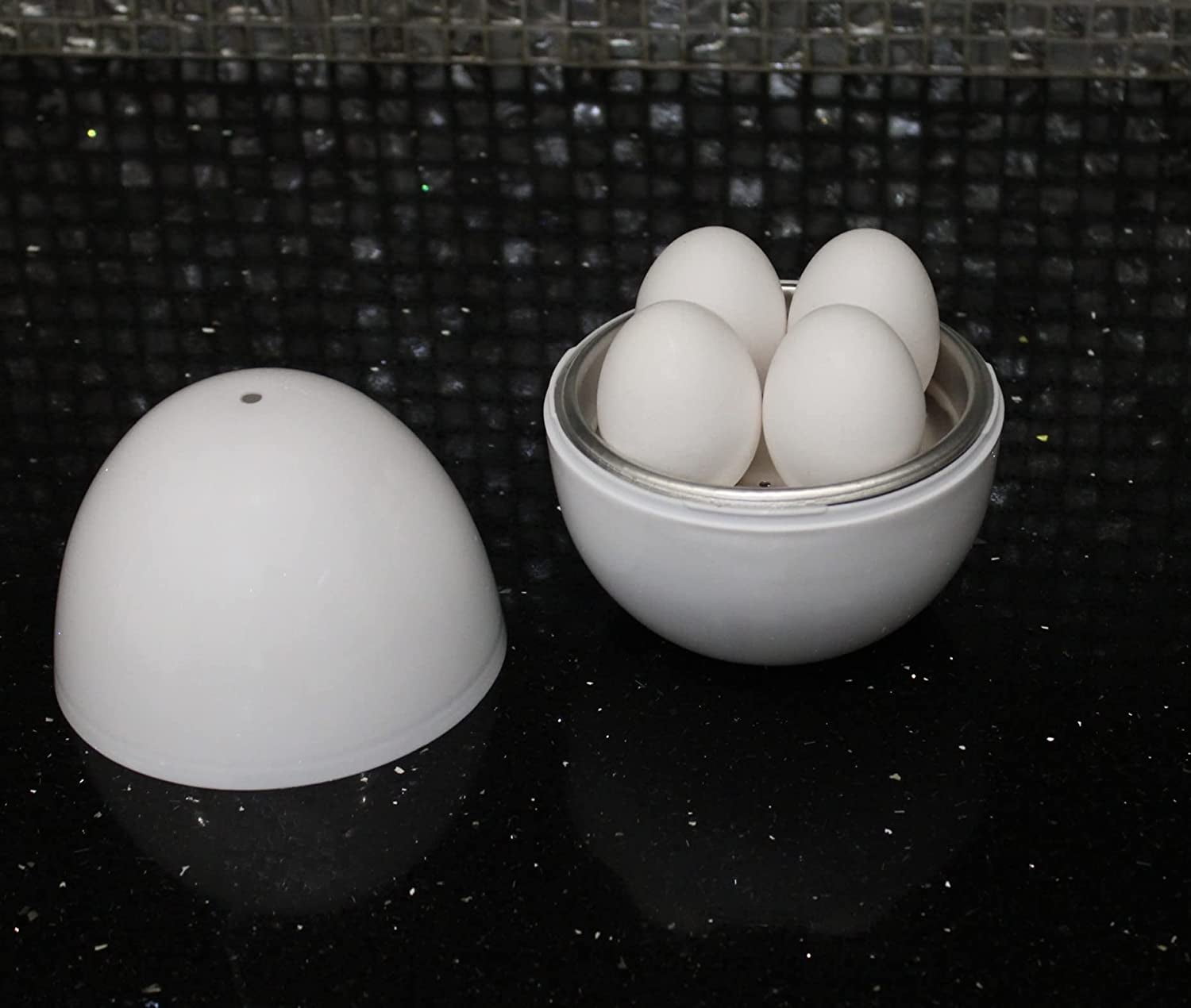 Microwave Egg Boiler Cooker, TSV Microwave Rapid 4 Eggs Boiler, Electric  Eggs Cooker, Eggs Steamer, Big Boiley Microwave Egg Cooker (White)