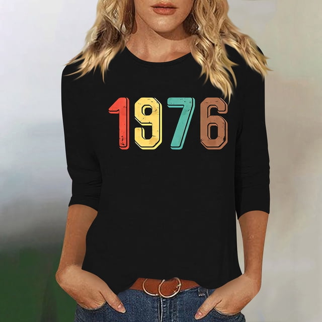 Uootdi Hauts pour Femmes Manches 3/4 Col Rond Imprimé Arc-en-Ciel Rétro 1976 Coupe Décontractée T-Shirts Nostalgiques d'Été Cadeau