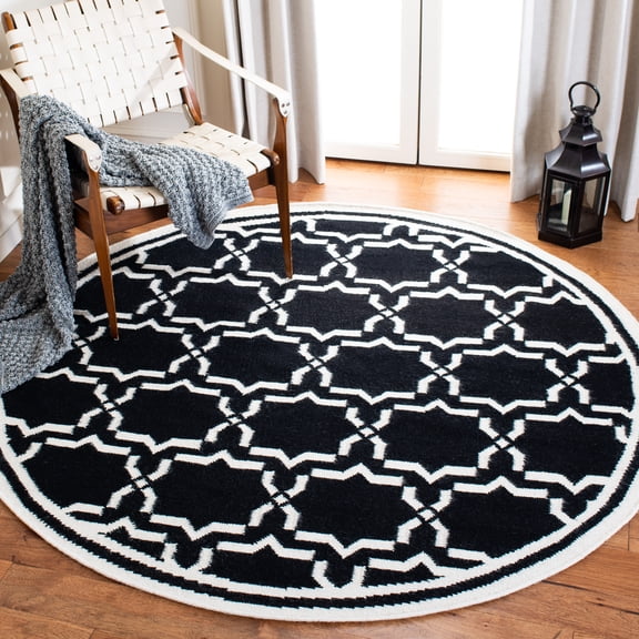 Safavieh Dhurries Myles Geometric Area Rug, Black/Ivory, 8' x 8' Round