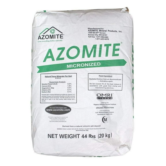 Garden Smart Wholesale Bulk Azomite Micronized Organic Trace Rock Dust Natural Mineral Soluble Powder Fertilizer (44 pounds)