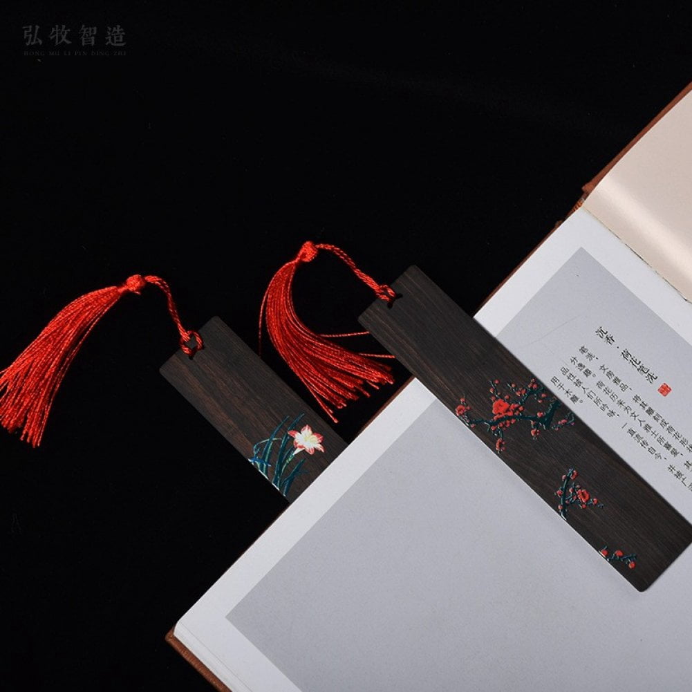 Hzzsbu 4Pcs Handmade Wooden Lotus Flower Bookmarks Color Painting Page Markers