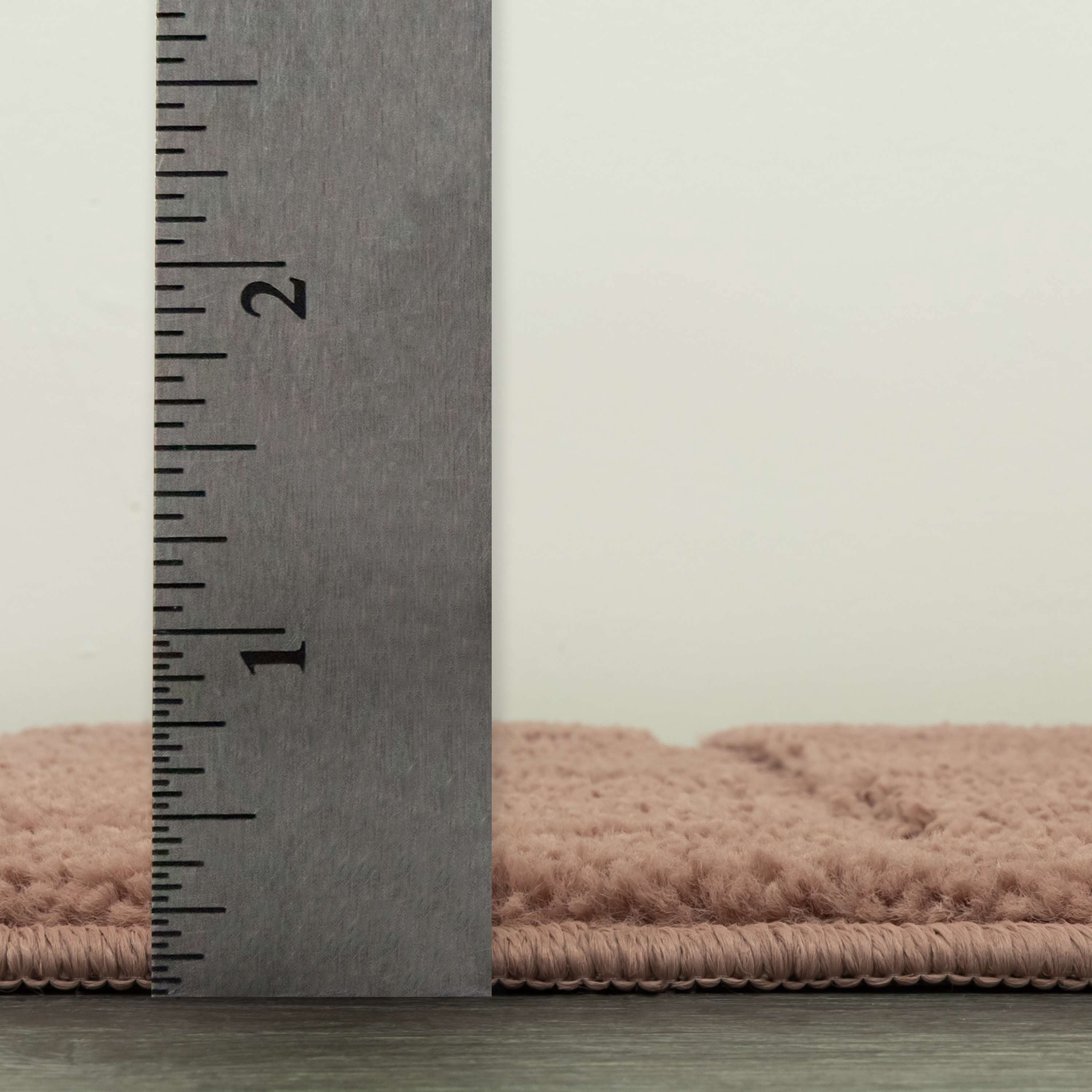 Mainstays Solid High Low Tufted Grid Mauve Pink Indoor Runner Rug, 2' x 6'