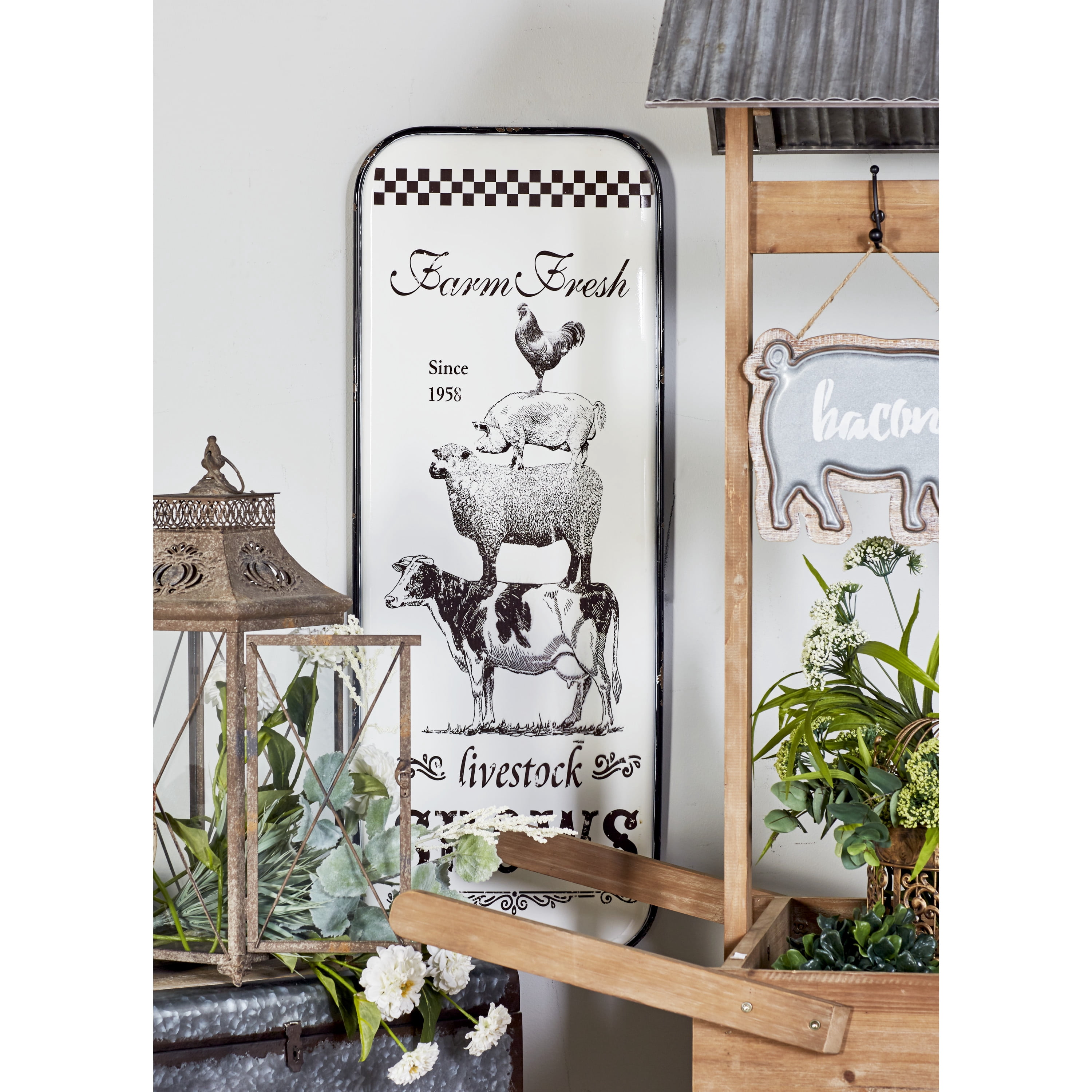 DecMode Indoor Black Metal Farmhouse Sign Wall Decor
