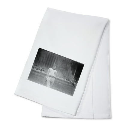 - Ty Cobb Leaning on Bat Baseball Photograph (100% Cotton Kitchen Towel)