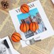 thumbnail image 2 of Paquete de 20 llaveros de pelota de baloncesto para regalos de fiesta, pelota antiestrés de baloncesto, recompensa de carnaval escolar, centro de mesa deportivo, 2 of 5