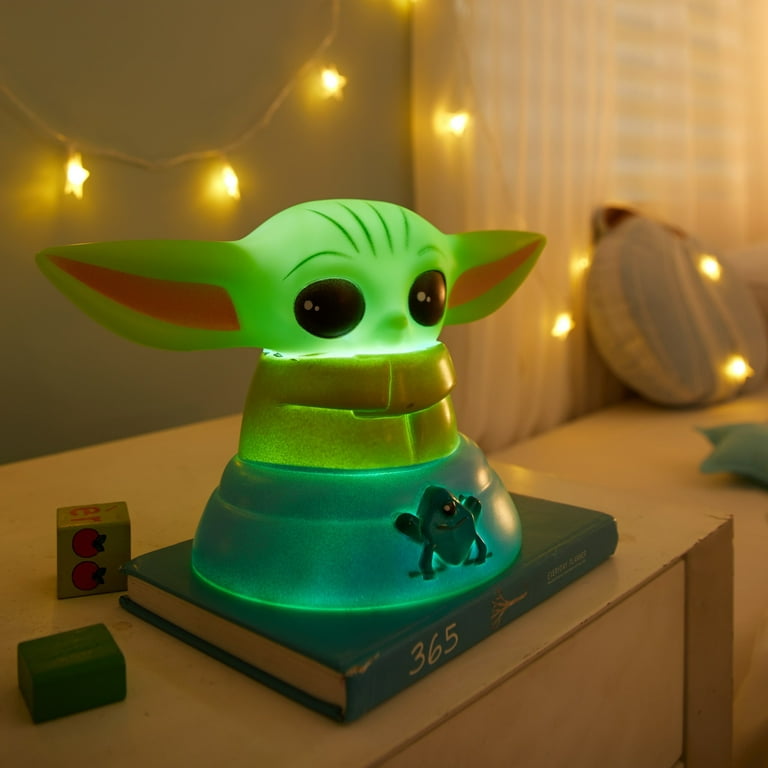 Star Wars Baby Yoda 3D LED Color Changing Mood Light with 30 Minute Timer,  Green, 6H x 4W 