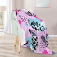 thumbnail image 2 of Manta con estampado de leopardo y corazones para sofá, 50 x 60 pulgadas, suave y acogedora, personalizada, para el día de San Valentín, mantas ligeras de franela polar, mantas y mantas cálidas y, 2 of 7
