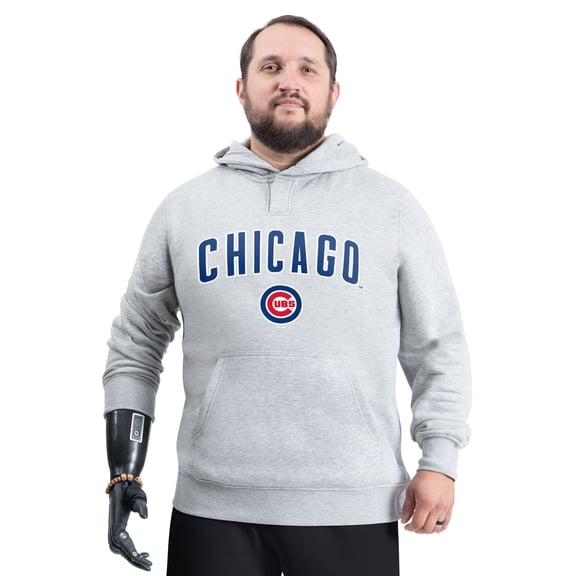 Men's G-III Sports by Carl Banks Gray Chicago Cubs Adaptive Lockup Fleece Hoodie