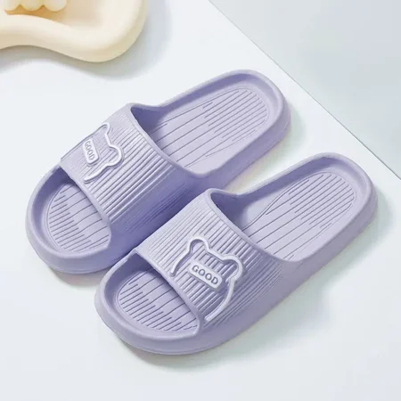 

1 Pair Of Letter & Cartoon Pattern EVA Slippers