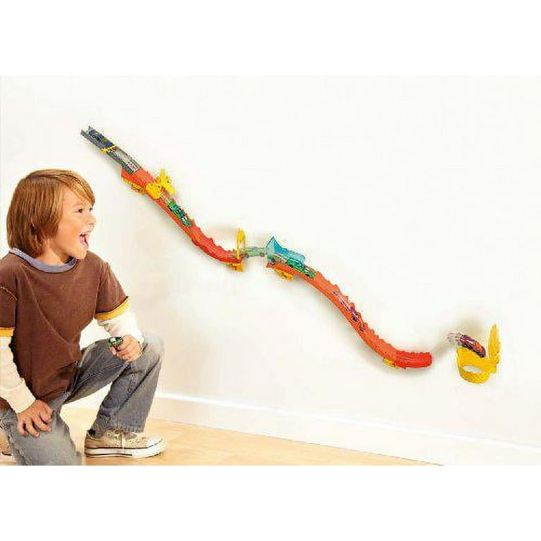 Hot Wheels Flame Jump Wall Track