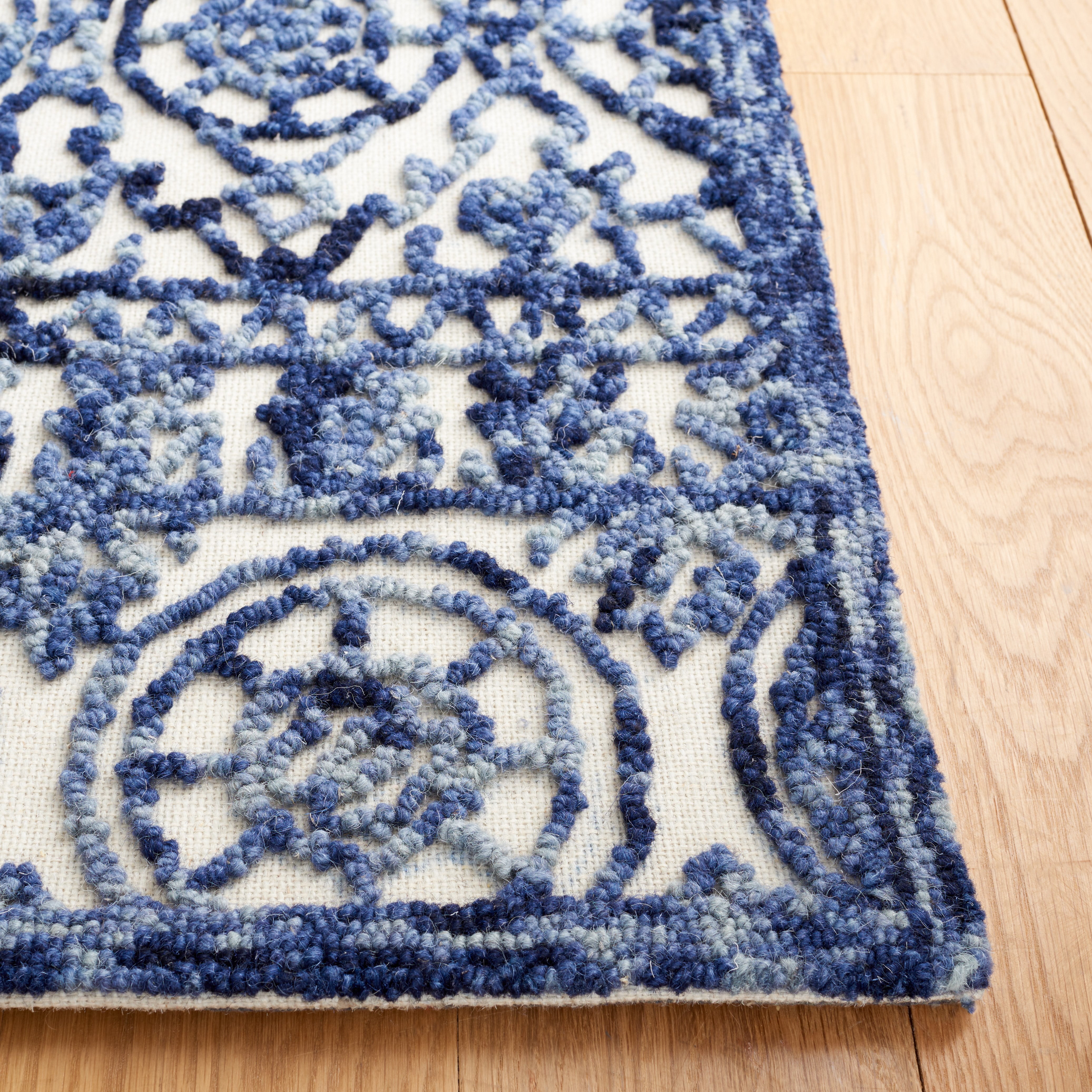 SAFAVIEH Trace Aditi Oriental Area Rug, Navy/Ivory, 6' x 6' Square