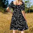 thumbnail image 4 of Robe Sans Manches Blanche avec Motif de Lunettes de Forme Variée pour Femmes, 4 of 5