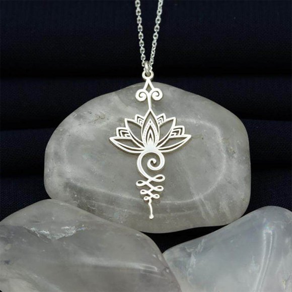 Lotus Flower Pendant Necklace Engrave Necklace Dainty for Gifts Flower Lockets Necklace Silver