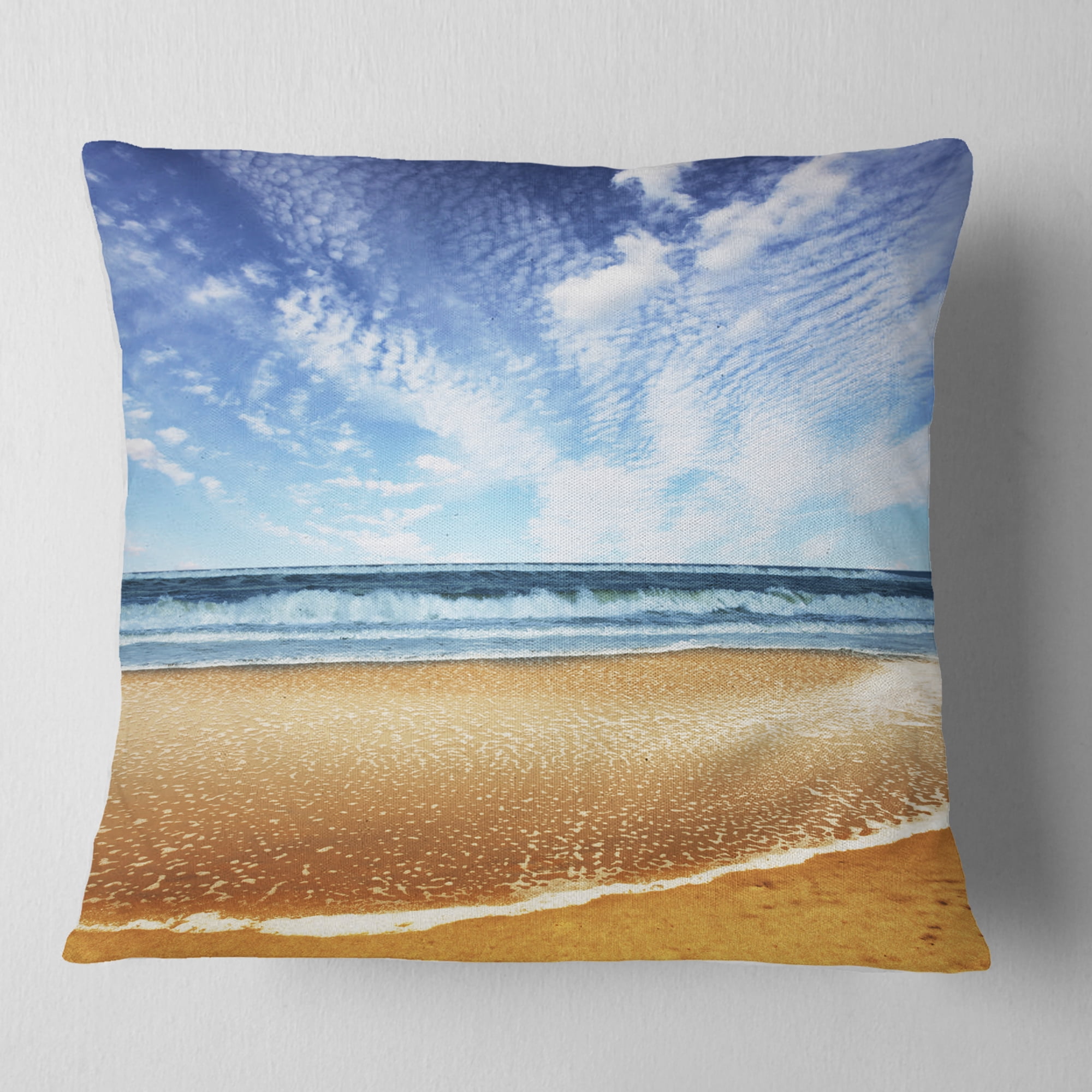 Designart Beautiful Sea under Bright Sky - Seashore Throw Pillow - 18x18