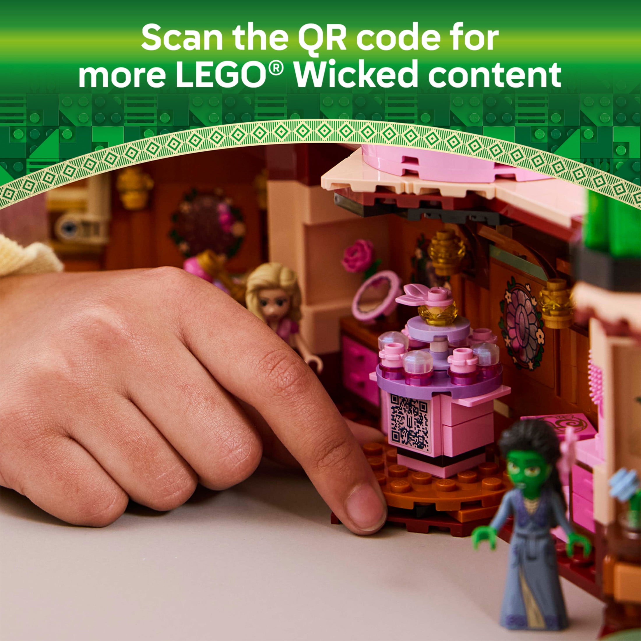 LEGO Wicked Glinda & Elphaba's Dormitory Building Toys - Wicked Toys for Girls & Boys, Age 8+ - Buildable Doll House for Kids - 75683