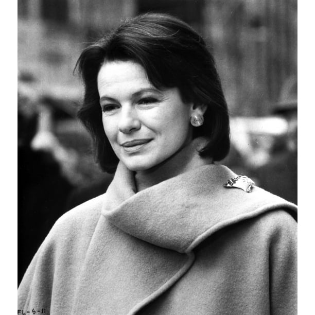 dianne wiest portrait wearing coat classic photo print 24 x 30 dianne wiest portrait wearing coat classic photo print 24 x 30