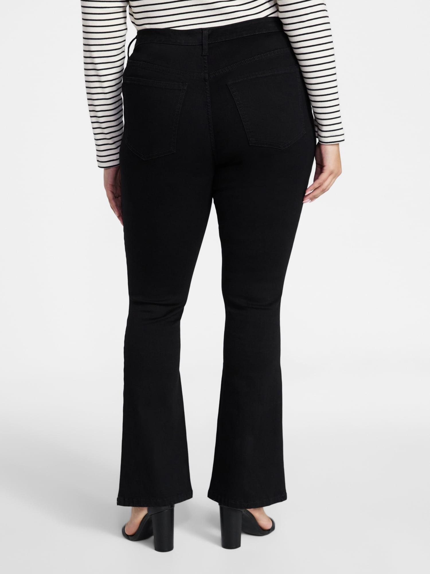 Terra & Sky Women's Plus High Rise Bootcut Jeans, Sizes 16W-28W