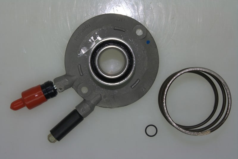 Sachs Clutch Release Bearing And Slave Cylinder Assembly P/N:Sh6001 Fits select: 1988-1992 FORD F150, 1988-1992 FORD RANGER