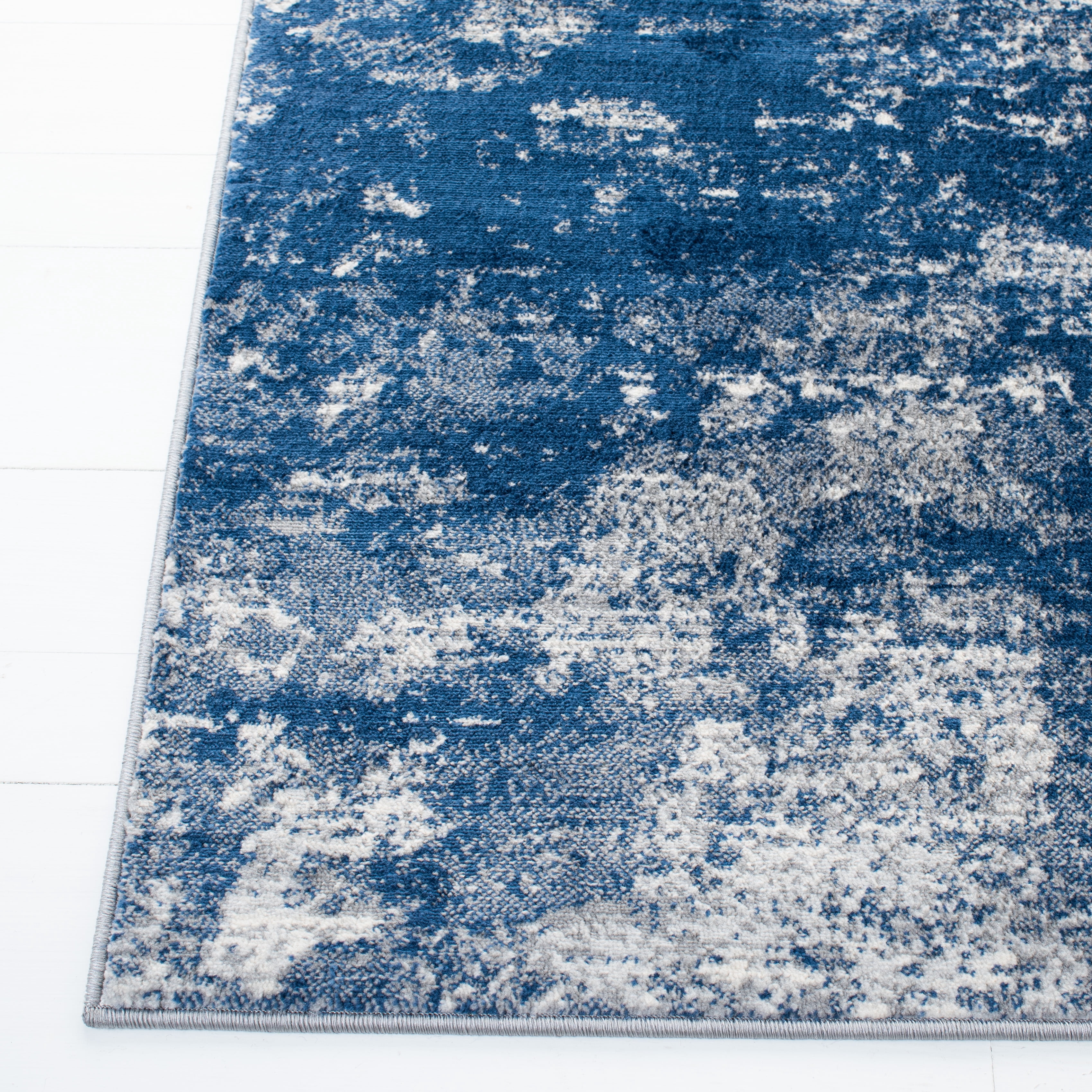 SAFAVIEH Brentwood Ainslee Abstract Area Rug, Grey/Navy, 9' x 9' Square