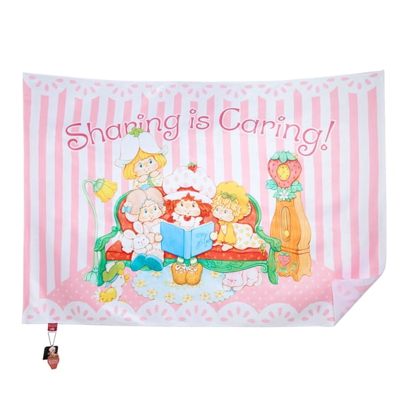 [Officially Licensed] Strawberry Shortcake Reversible Tapestry Wall Hanging 40 x 60 Inch