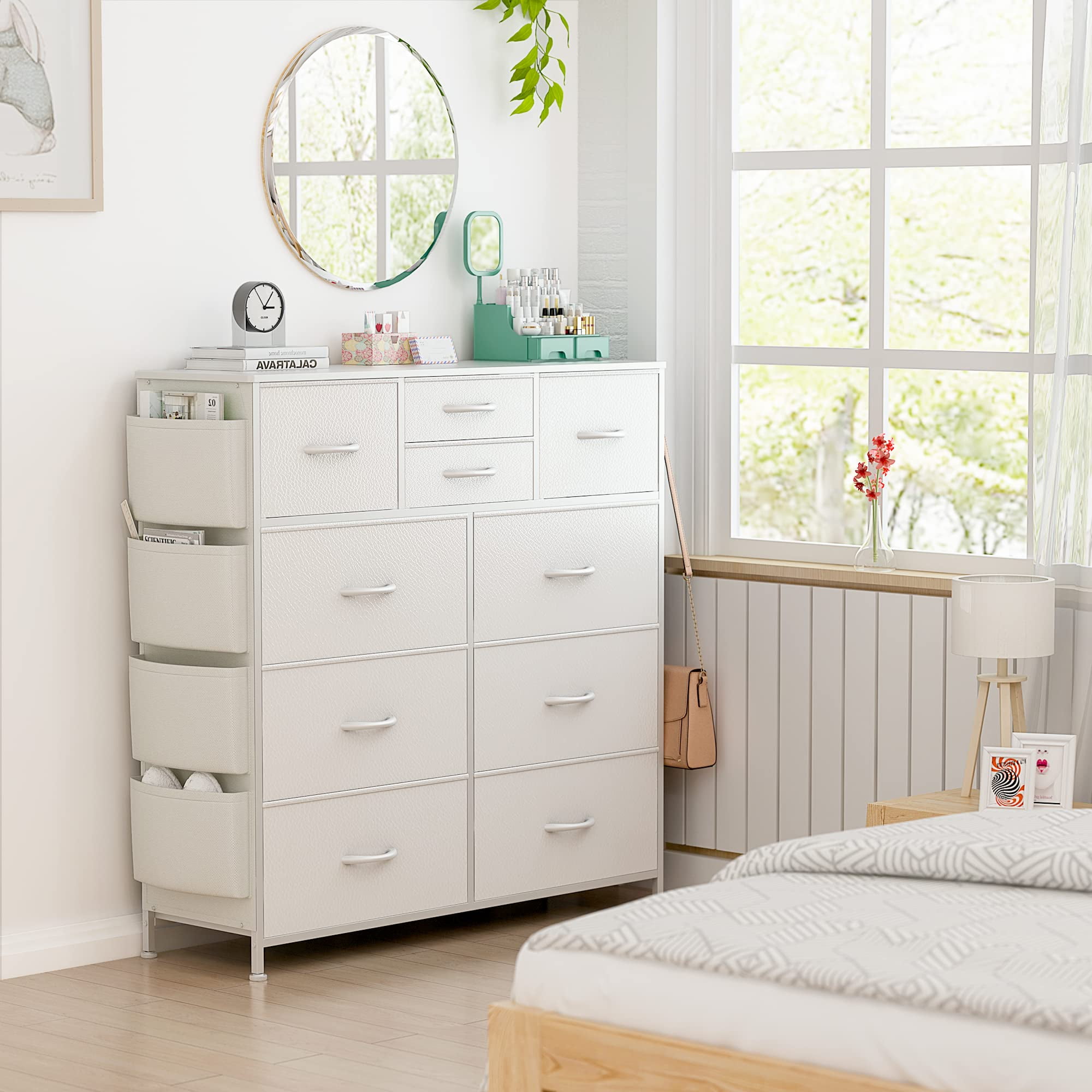 Lulive 10 Drawer Dresser, Chest of Drawers for Bedroom with Side