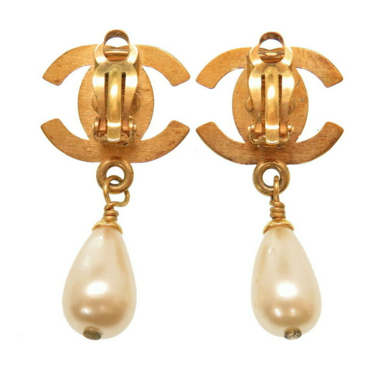 CHANEL, Jewelry, Chanel Earrings Clip Type Gold Color White Classic  Ladies Metal Fake Pearl