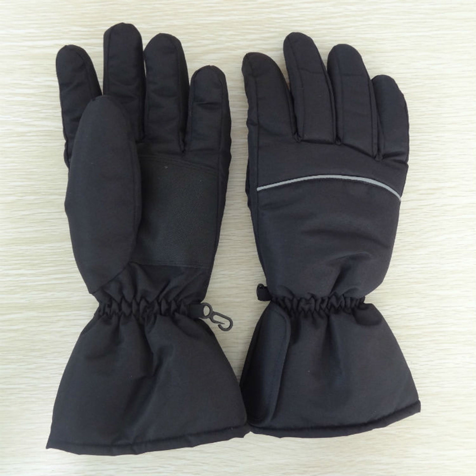 UTSJKR Electric Heating Gloves with Touchscreen Capability, Material, and Large Area Heating for Outdoor Activities Like Mountaineering, Hiking, and Skiing Black