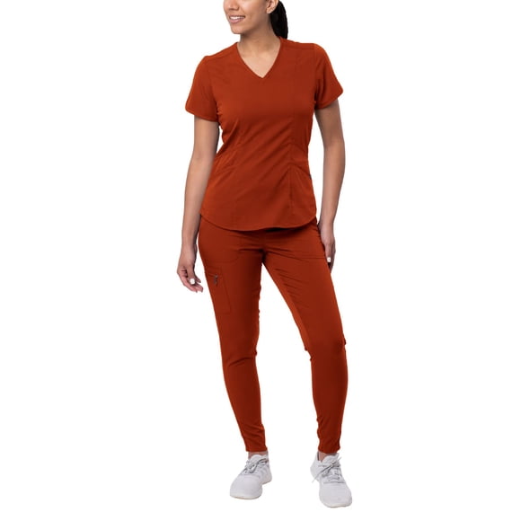 Conjunto médico deportivo moderno Adar Pro para mujer - Top médico moderno con cuello en V y pantalones médicos tipo jogging para yoga - P9500 - Ocre rojo - L
