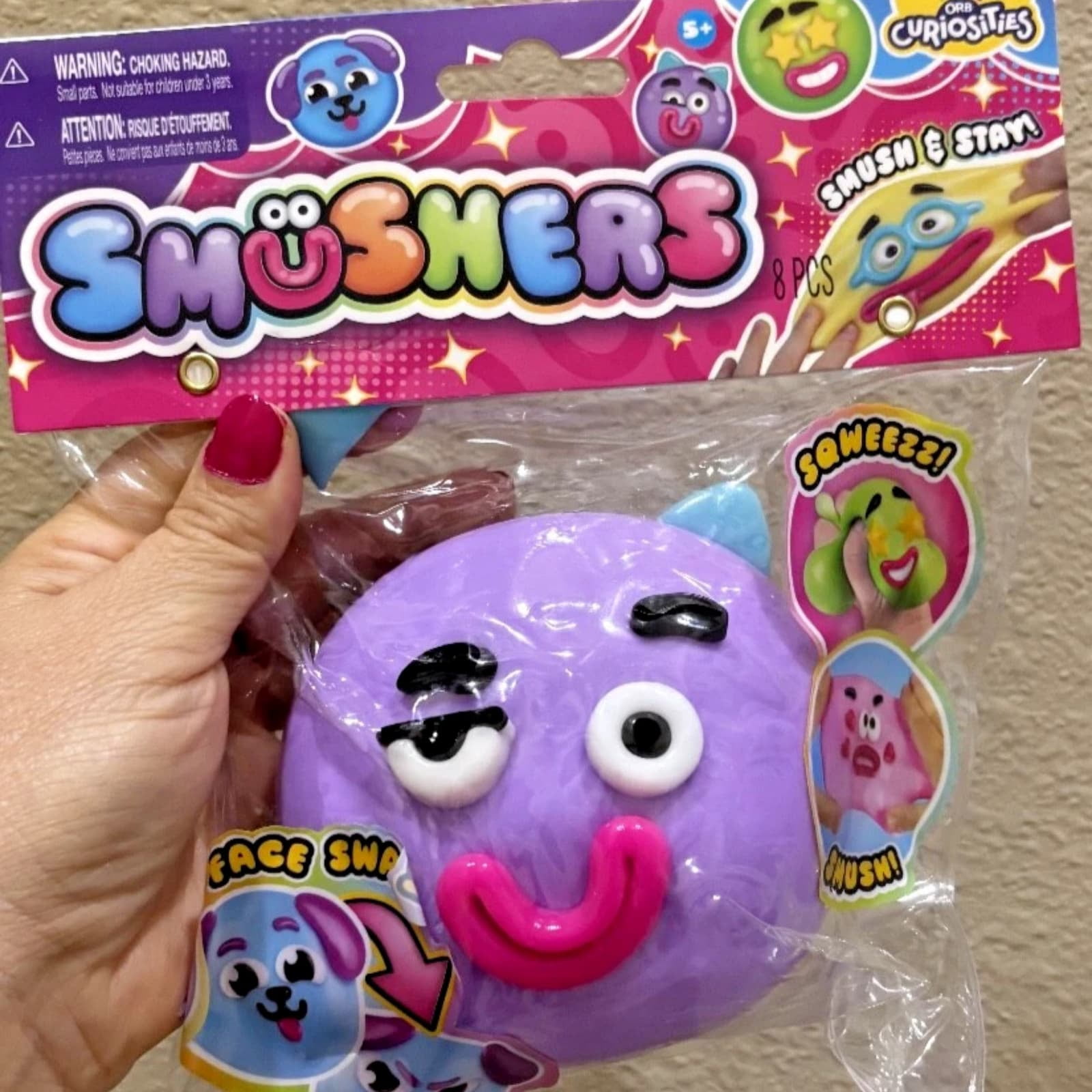 Smushers Squeeze Toys, Novelty Smush Face Squeeze Toys, Durable Removable Facial Expressions for Birthdays and Get-Togethers, Cute & Expressive Design (Purple)