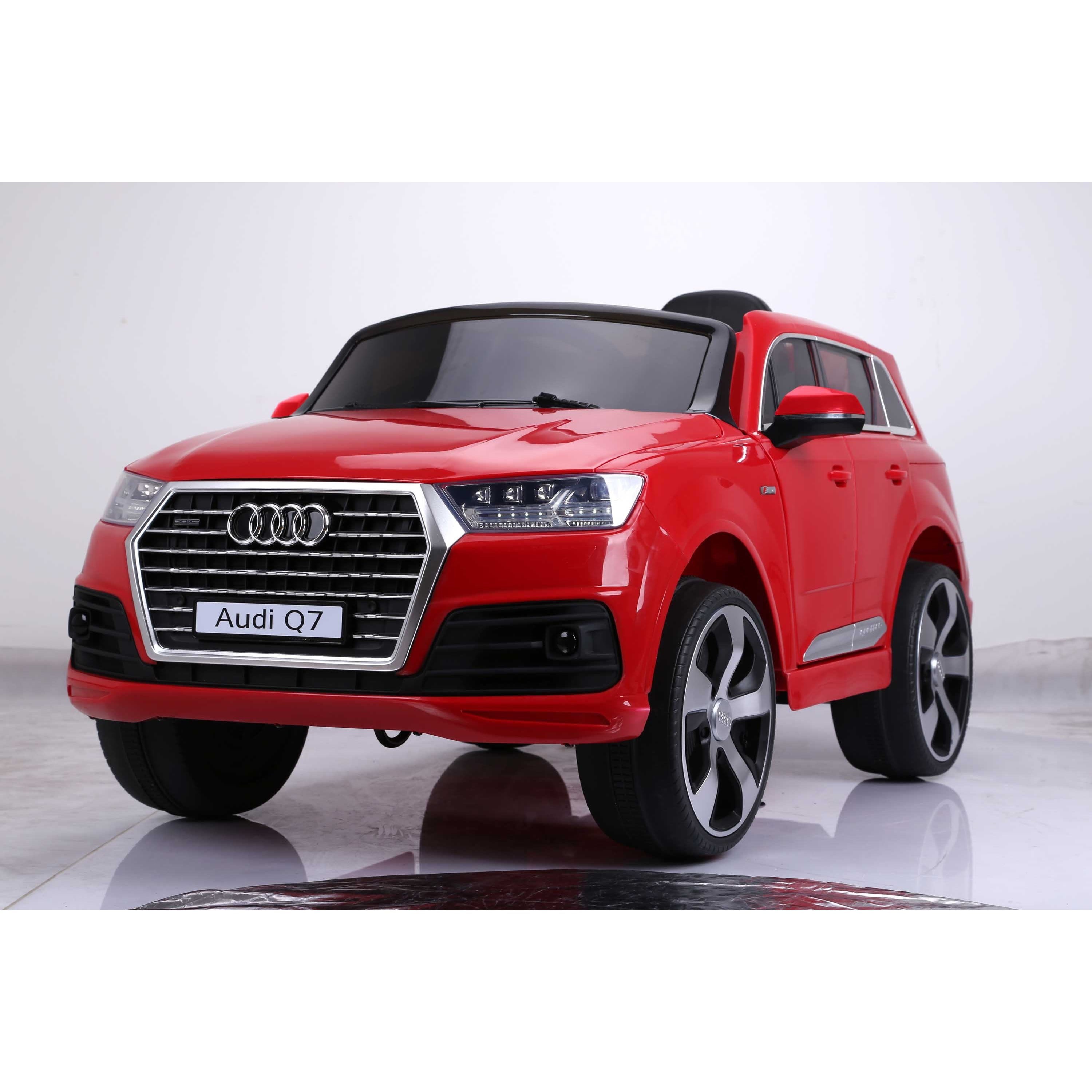 audi q7 child car