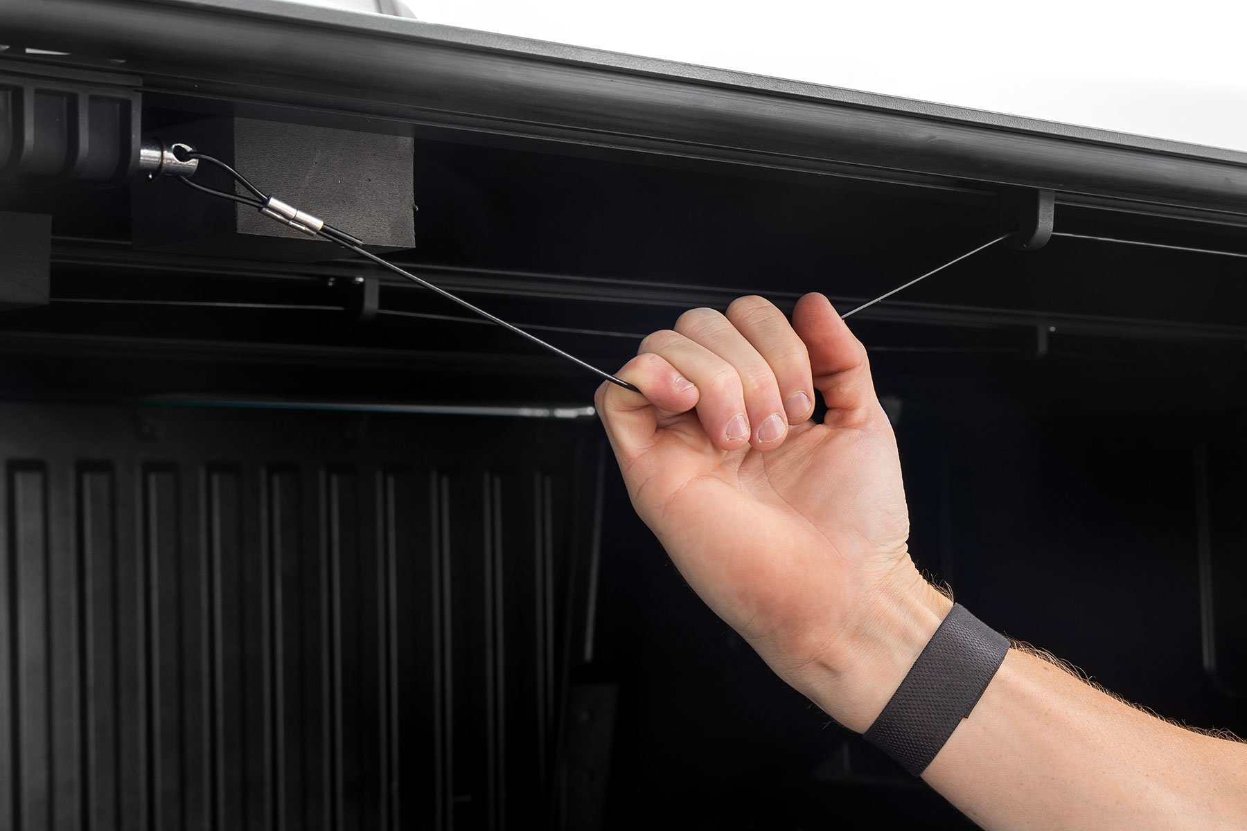 Rough Country Low Profile Bed Cover for 2009-2018 Ram 1500 | 6'4" - 47318650B