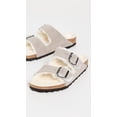 thumbnail image 3 of Sandalias Birkenstock Arizona Shearling de piel de gamuza para mujer, 3 of 5