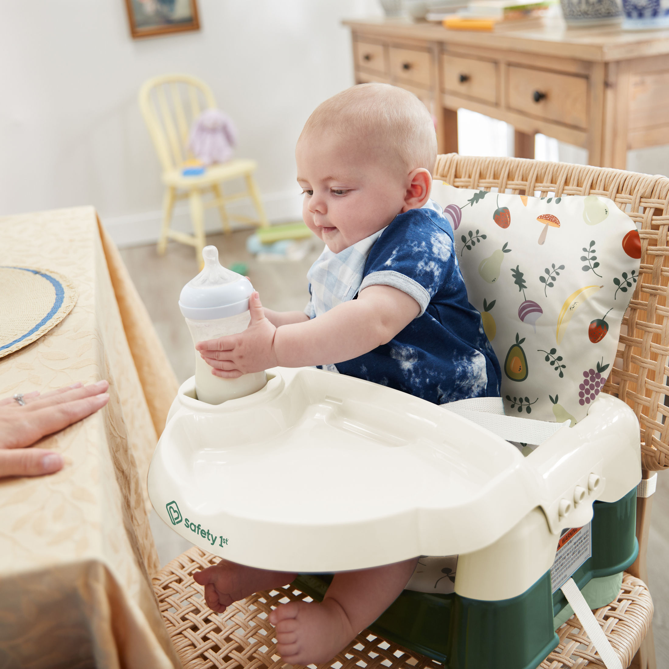 Safety 1st Deluxe 5-in-1 Convertible Booster Seat photo 2