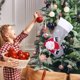 thumbnail image 2 of Gibobby Bolsa de regalo de calcetín de Navidad con luces, decoración de Navidad, bolsa de dulces, colgante de árbol de Navidad(B), 2 of 4